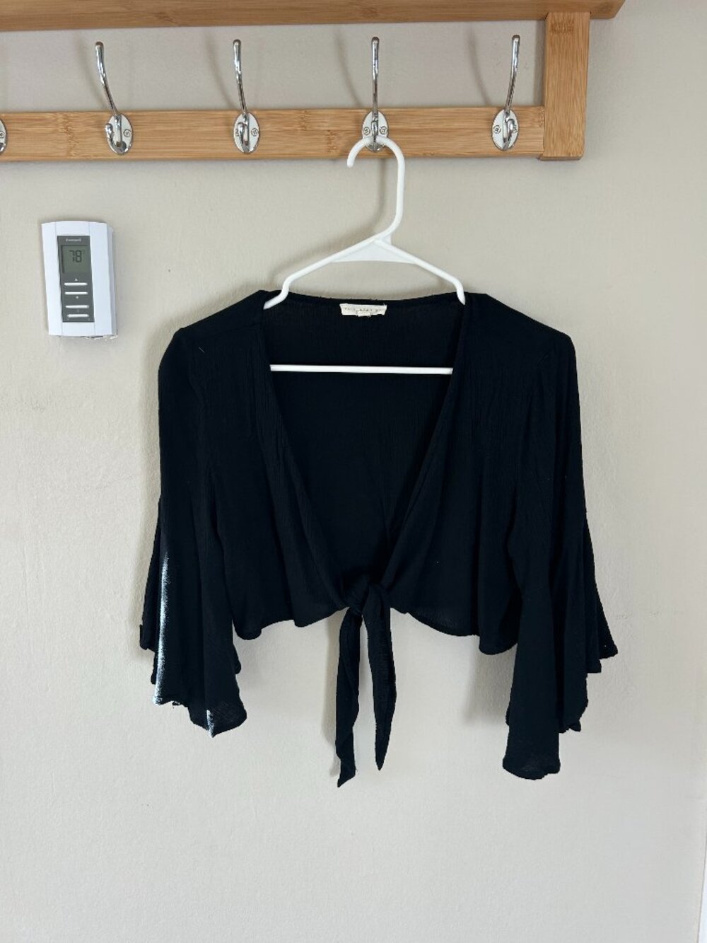 LA Hearts Black Tie Front Crop Top | Bell Sleeve | Size M